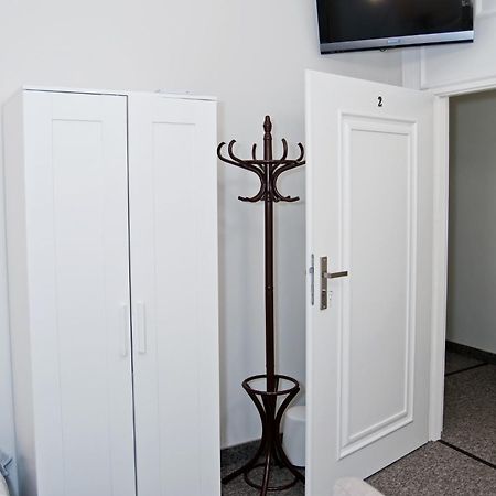 Rodmos Hostel Lublin Luaran gambar